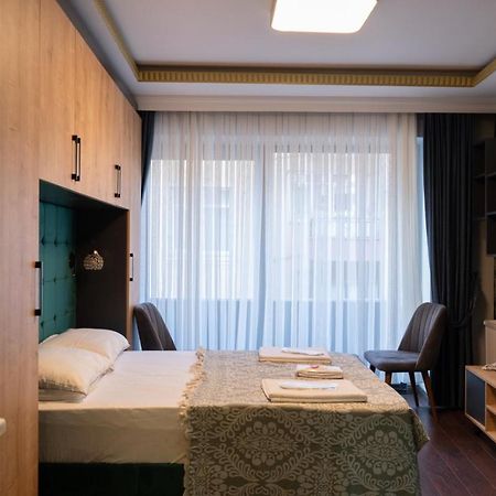 Middle Village Стамбул Экстерьер фото